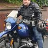 German Keller auf seinem Oldtimer-Motorrad. German Keller auf seinem Oldtimer-Motorrad.