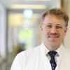 Dr. Heiko Sprenger informiert am Dienstag, 25. Juni in einem Fachvortrag zu den neuesten Entwicklungen der Endoprothesen bei Arthrose.