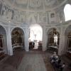 Mit einem Pontifikalgottesdienst ist die Marienkirche auf der Würzburger Festung nach grundlegender Sanierung wiedereröffnet worden.