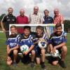 Die DJK Unterweißenbrunn hat bei einer Ehrenamtsaktion des Bayerischen Fußball-Verbands vier Fußbälle gewonnen. „Wir haben es uns auch verdient“, sagte DJK-Vorsitzender Klaus Seiffert (hinten, von links). Mit ihm freuen sich Toni Adelhardt (Bezirks-Ehrenamtsreferent), Rainer Lochmüller (Kreisvorsitzender), Klaus Eisenmann (Kreis-Ehrenamtsbeauftragter), Josef Walter (stellvertretender Vorsitzender DJK Unterweißenbrunn). Vorne sitzen Leon Omert (von links) Linus Seuffert, Tim Omert und Luis Wappes. (bara)