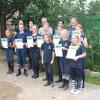Die Teilnehmer von Reitkurs I: Julia Balling-Eirich, Yannick Blatz, Mira Dosch, Viola Dürr, Lea Kemmer, Sina Leuchs, Kristina Lindner, Susanne Michel, Fiona Roscoe, Amelie-Sophie Schenk, Leonie Schwarz, Lilly Tauscher. Die Teilnehmer von Reitkurs I: Julia Balling-Eirich, Yannick Blatz, Mira Dosch, Viola Dürr, Lea Kemmer, Sina Leuchs, Kristina Lindner, Susanne Michel, Fiona Roscoe, Amelie-Sophie Schenk, Leonie Schwarz, Lilly Tauscher.