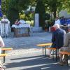 Endlich wieder ein Brunnen im Herzen des Ortes. Nach vielen Jahren wurde der Wunsch Realität. Im Rahmen eines Festgottesdienstes, den die Dürrnhofer „Kids of Music“ festlich gestalteten, erhielt dieser im Rahmen einer Open-Air-Festmesse Gottes Segen. Endlich wieder ein Brunnen im Herzen des Ortes. Nach vielen Jahren wurde der Wunsch Realität. Im Rahmen eines Festgottesdienstes, den die Dürrnhofer „Kids of Music“ festlich gestalteten, erhielt dieser im Rahmen einer Open-Air-Festmesse Gottes Segen.