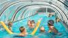 Im hauseigenen Schwimmkanal bieten Gabi und Jörg Kampe seit Anfang des Sommers ehrenamtlich Schwimmtraining für die Sömmersdorfer Kinder an. Das Angebot wird begeistert angenommen.