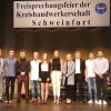 Ehrung für die Besten ihrer "Zunft" (von links): Jürgen Weth, Vize-Kreishandwerksmeister, Kreishandwerksmeisterin Margit Rosentritt, OB Sebastian Remelé, die Innungsbesten Lorenz Herold, Fabian Weber, Dominik Schottroff, Selina Englert, Marie Michal, Mira Göbel, Fabian Müller, Dominik Werner und Tino Fischer, Landrat Florian Töpper, Ludwig Paul, Hauptgeschäftsführer der Handwerkskammer Unterfranken sowie deren Präsident Walter Heußlein.