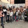 Gut gelaunte Blickwinkel-Kids mit ihrer Projektleiterin Anja Pertler vom Kinderschutzbund (hinten rechts). Gut gelaunte Blickwinkel-Kids mit ihrer Projektleiterin Anja Pertler vom Kinderschutzbund (hinten rechts).