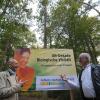 Die UN-Dekade Biologische Vielfalt hat den Bad Kissinger Wald für die Seele als offizielles Projekt vorgestellt und damit ausgezeichnet. Unser Bild zeigt Dr. Joachim Galuska, Initiator des Waldes für die Seele und Hans Scholten Mitglied der Jury, die den Wald für die Seele einstimmig als Projekt der UN-Dekade ausgewählt hat.