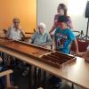 Jakkolo heißt das Brettspiel, das in der Alloheim Senioren-Residenz Mainbrücke bei Jung und Alt für gute Laune sorgte.