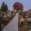Die größte Änderung bei der Friedhofssatzung betraf das Leichenhaus (oben rechts im Bild). Die Gebühr soll von pauschal zehn Euro auf täglich zehn Euro geändert werden