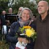 Mit Musik, vielen herzlichen Worten und noch mehr guten Wünschen wurden die langjährige Wollbacher Hausärztin Christel Bayer und ihr Mann Horst verabschiedet.