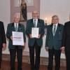 Ehrung (von links): Vizepräsident Hubert Heffele, Wolfgang Paetow, Bertold Keller, Herbert Vierneisel und Wolfgang Runge (stellvertretender Vorsitzender des Sängerbundes Badisch-Franken) Ehrung (von links): Vizepräsident Hubert Heffele, Wolfgang Paetow, Bertold Keller, Herbert Vierneisel und Wolfgang Runge (stellvertretender Vorsitzender des Sängerbundes Badisch-Franken)