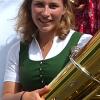 "Wir spielen Musik, weil es uns Spaß macht und nicht, um damit Geld zu verdienen" Pauline Weck, leidenschaftliche Tubistin, zum Engagement der Musikerinnen und Musiker "Wir spielen Musik, weil es uns Spaß macht und nicht, um damit Geld zu verdienen" Pauline Weck, leidenschaftliche Tubistin, zum Engagement der Musikerinnen und Musiker