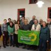 Mit einer starken Liste wollen die Waldbüttelbrunner Grünen in den Kommunalwahlkampf ziehen, auf dem Bild verstärkt durch  Mitgliederinnen des Kreisvorstandes und Landratskandiatin Karen Heußner