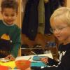 Gesundes Frühstück und Parcour für die Sinne im Kindergarten