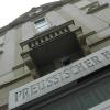 Die Heiligenfeld GmbH hat den Preußischen Hof in der Bismarckstraße gekauft und will ihn abreißen, um stattdessen eine psychosomatische Fachklinik zu errichten. Die Denkmalpflege ist aber strikt gegen den Komplettabriss.