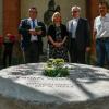 Bei der Auftaktveranstaltung zum "Mahnenden Mühlstein" am 17. Juli 2019 auf dem Würzburger Kiliansplatz, v. li.: Adolf Bauer (zweiter Bürgermeister), Dekanin Edda Weise, Generalvikar Thomas Keßler und Johannes Heibel (Initiative gegen Gewalt und sexuellen Missbrauch an Kindern und Jugendlichen). Bei der Auftaktveranstaltung zum "Mahnenden Mühlstein" am 17. Juli 2019 auf dem Würzburger Kiliansplatz, v. li.: Adolf Bauer (zweiter Bürgermeister), Dekanin Edda Weise, Generalvikar Thomas Keßler und Johannes Heibel (Initiative gegen Gewalt und sexuellen Missbrauch an Kindern und Jugendlichen).