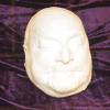 Totenmaske von Alexandra Beate Pohlus. Weil die Negativform zerschlagen wird, gibt es jedes Positiv nur einmal. Totenmaske von Alexandra Beate Pohlus. Weil die Negativform zerschlagen wird, gibt es jedes Positiv nur einmal.