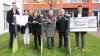 Von links: Sebastian Schüll (Sparkasse Mainfranken), Andrea Wolf (Einrichtungsleiterin), Rosi Schraud (Bürgermeisterin Estenfeld), Margot Krieger (Vorsitzende des Freundeskreises Seniorenzentrum Estenfeld), Gerhard Knorz (Dritter Bürgermeister) und Wolfgang Sauer (Raiffeisenbank Estenfeld-Bergtheim).