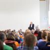 Gut besucht war die Buchvorstellung von Burkhard Hose im Vier-Türme-Verlag der Abtei Münsterschwarzach.