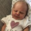 Hannes Schrauth wurde am 24. Juli um 5.35 Uhr in der Uniklinik Würzburg geboren. Er wog 3755 Gramm und war 53 Zentimeter groß. Eltern: Lisa und Simon Schrauth, Karlburg.