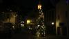 Der Arnsteiner Schweinemarkt im vorweihnachtlichen Lichterglanz.