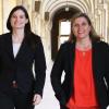 Rebecca Einwag (links) und Almut Hädicke sind die beiden neuen Geschäftsbereichsleiterinnen der Stiftung Juliusspital Rebecca Einwag (links) und Almut Hädicke sind die beiden neuen Geschäftsbereichsleiterinnen der Stiftung Juliusspital