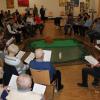 Rund 60 Personen diskutierten am Samstagabend im Pfarrer-Hersam-Haus mit Priesterseminaristen über die Herausforderungen, die sich in einer großen Pfarreiengemeinschaft verbergen.