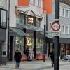 Klare Regelung mit nur einem Schild: An Werktagen darf in der Spitalstraße von 11 bis 18 Uhr nicht geradelt werden.