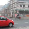 Zum wiederholten Mal Thema im Bauausschuss Marktheidenfeld war das seit vielen Monaten stehende Gerüst an der Ecke Petzoltstraße/Luitpoldstraße, das den Gehweg blockiert. Nun wurde die Genehmigung bis Ende Februar verlängert, informierte Bauamtsleiter Wilhelm Trabel, was nicht allen Ausschussmitgliedern gefiel.