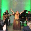 Einen stimmungsvollen Abend voll magischer Musik präsentierte die Combo "Dunkelschön" in der Alten Kirche in Schonungen. Im Bild (von links): Sven Pentner, Bernie Horn, Vanessa Istvan und Michael Kaiser.