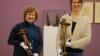 Museumsleiterin Marlene Lauter (links) und ihre Stellvertreterin Henrike Holsing freuen sich über den neuen Ankaufsetat, der ihnen auf dem Kunstmarkt neue Möglichkeiten eröffnet.