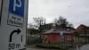 Die Parkbeschilderung am Eingang des Parkplatzes vor der Haßfurter Güterhalle am Bahnhof hat für Ärger gesorgt.