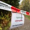 Oft werden Warnhinweise angebracht, wenn Jäger unterwegs sind: In Münnerstadt gab es allerdings keinen.