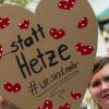 Ein Archivbild zeigt eine Demonstration gegen Hetze in Landau (Rheinland-Pfalz) im September 2018.