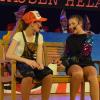 Linda Niedermüller (links) und Stella-Marie Heußlein berichten von den Sorgen der Jugend. Linda Niedermüller (links) und Stella-Marie Heußlein berichten von den Sorgen der Jugend.