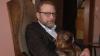 Karl Graf Stauffenberg, Landratskandidat der FDP, mit Hund Holla.