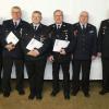 Drei verdiente Feuerwehrkameraden erhielten eine hohe Auszeichnung des Landesfeuerwehrverbandes. Im Bild, von links: Kreisbrandinspektor Peter Pfaff, Kreisbrandinspektor Georg Pfrang, die Geehrten Philip Engel, Erich Öchsner und Alfred Hauck, Kreisbrandinspektor Peter Hegemann, Kreisbrandrat Ralf Dressel und Aidhausens Bürgermeister Dieter Möhring.