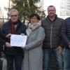 Bei der Spendenübergabe waren (von links) Joachim Markert, Alfred Beetz, Christine Kastner, Helmut Retzbach und Stefan Ludwig dabei.