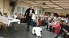 Mit dem Silvester-Sketch "Dinner for one", den Peter Geis (als Miss Sophie) und Peter Fuchs als Butler von der Bücholder Theatergruppe inszenierten, hatten die beiden die Lacher auf ihrer Seite.