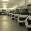 Es gibt einen zweiten Ausstellungsraum in der Hymer-World. Die Fahrzeuge werden auf Nachfrage von einem Mitarbeiter aufgesperrt. Es gibt einen zweiten Ausstellungsraum in der Hymer-World. Die Fahrzeuge werden auf Nachfrage von einem Mitarbeiter aufgesperrt.