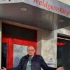 Ratlos: Adrian Kamrad, Vorsitzender der DJK Üchtelhausen, sucht händeringend nach einem neuen Pächter für das Vereinsheim. Ratlos: Adrian Kamrad, Vorsitzender der DJK Üchtelhausen, sucht händeringend nach einem neuen Pächter für das Vereinsheim.