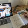 Nicht alle Schulen verwenden dasselbe Programm für ihren digitalen Unterricht. Eine geläufige Plattform ist "mebis" der Landesmedienanstalt Bayern.
