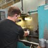 An dieser Maschine dreht Dino Wolf die Laufräder der Seitenkanalgebläse. An dieser Maschine dreht Dino Wolf die Laufräder der Seitenkanalgebläse.
