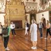 Journalisten und Blogger waren beeindruckt vom Rittersaal im Weikersheimer Schloss, das sie während der Radtour im "Lieblichen Taubertal besuchten".
