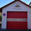 Bald steht hinter dem Rolltor der Feuerwehr in Oberwittighausen ein neues Fahrzeug. Der Gemeinderat beschloss die Anschaffung eines Gerätewagens