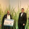 Der Lions Club Schweinfurt überreichte vertreten durch Klaus Lück, Activity Beauftragter, Präsident Thomas Kästner und Vize Präsident Michael Strauß den Spendenscheck an Andreas Friedrich, Gründer und Vorsitzender von MountainProjects.