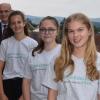 Mit den Jobentdeckerinnen (von vorne) Linda Schmitt, Lena Weinhold, Jana Böhmer, Lea Bayer und „Quotenmann“ Lasse Hetterich freut sich Landrat Wilhelm Schneider.