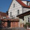 An der "Oberen Wirtschaft" in Neubrunn wird derzeit eine Grillhütte angebaut. Die Sanierung des Gebäudes ist der mit Abstand dickste Brocken an Investitionen im diesjährigen Haushalt der Gemeinde Kirchlauter.