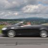 Der Landkreis Bad Kissingen ist ein wunderbares Revier für Fahrten mit dem Cabriolet. Auch mit Blick über Oberthulba in Richtung Schwarze Berge.