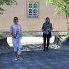Gemeinsam stellten Dr. Matthias Wagner (Geschäftsführer Bäderland Bayerische Rhön), Sabine Wenzel-Geier (Pflegestützpunkt Rhön-Grabfeld), Ramona Nürnberger (Fachstelle für Senioren und Menschen mit Behinderung) und Landrat Thomas Habermann die Broschüre für den Aktionsmonat „Gesund älter werden“ vor. Rund 80 Veranstaltungen sind darin enthalten. Im Fokus liegen dieses Jahr Angebote im Freien. Gemeinsam stellten Dr. Matthias Wagner (Geschäftsführer Bäderland Bayerische Rhön), Sabine Wenzel-Geier (Pflegestützpunkt Rhön-Grabfeld), Ramona Nürnberger (Fachstelle für Senioren und Menschen mit Behinderung) und Landrat Thomas Habermann die Broschüre für den Aktionsmonat „Gesund älter werden“ vor. Rund 80 Veranstaltungen sind darin enthalten. Im Fokus liegen dieses Jahr Angebote im Freien.