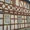 Durch seine vielen schönen Fachwerkhäuser wäre Königsberg ein potenzielles Mitglied auf der ersten Fahrroute mit besonderen Fachwerkbauten in Bayern